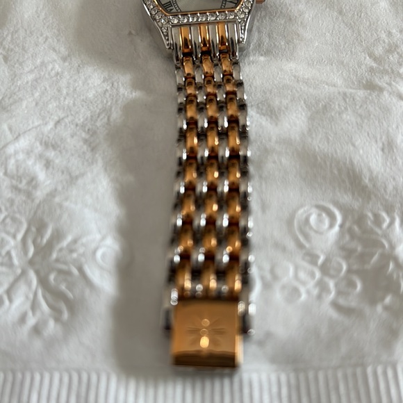 Isaac Mizrah watch - Picture 3 of 4